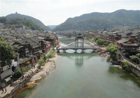 鋼絲螺套廠家說五一小長假,來一場說走就走的旅行